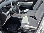 New 2026 HYUNDAI TUCSON SEL FWD in DAVIE, FLORIDA (Photo 5)