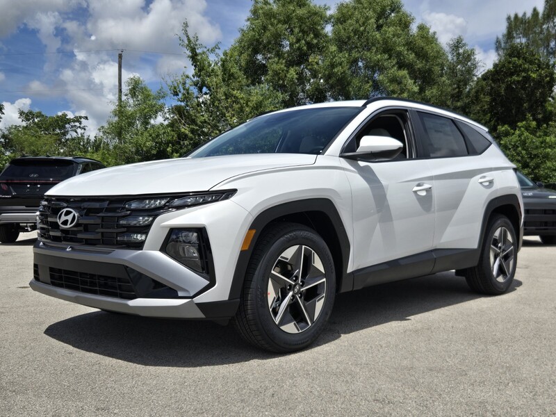New 2026 HYUNDAI TUCSON SEL FWD in DAVIE, FLORIDA