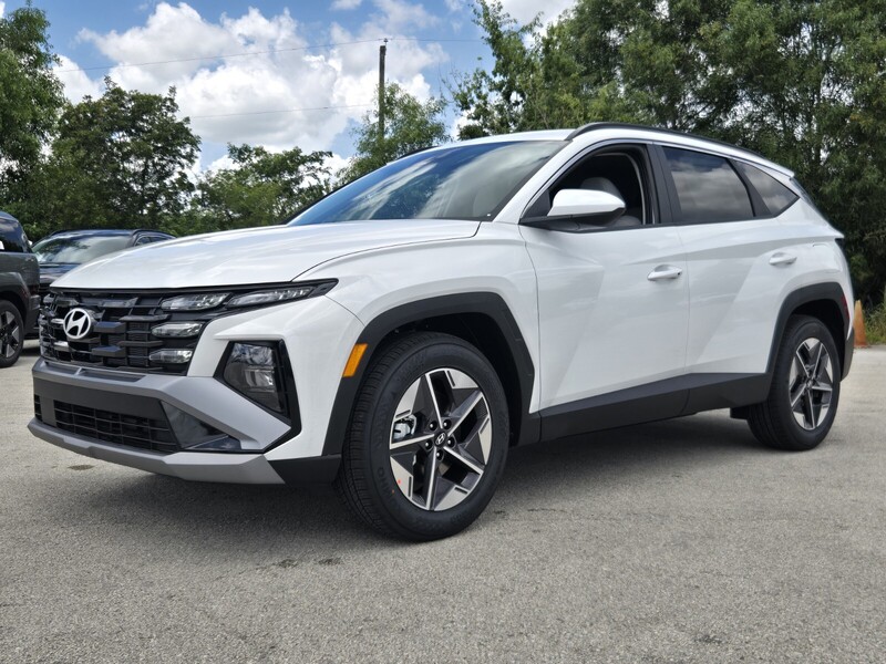 New 2026 HYUNDAI TUCSON SEL FWD in DAVIE, FLORIDA