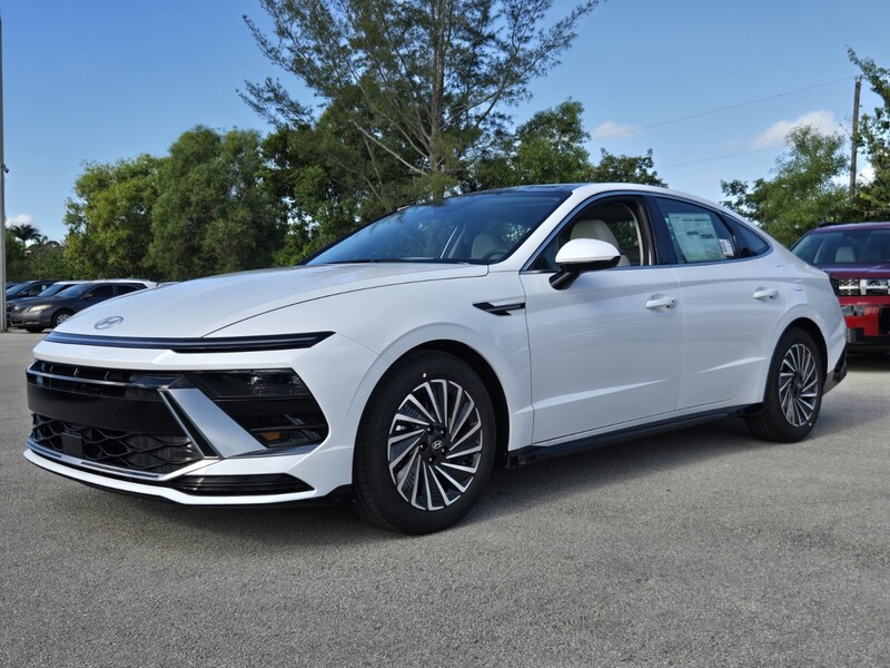 New 2026 HYUNDAI SONATA SEL FWD in DAVIE, FLORIDA