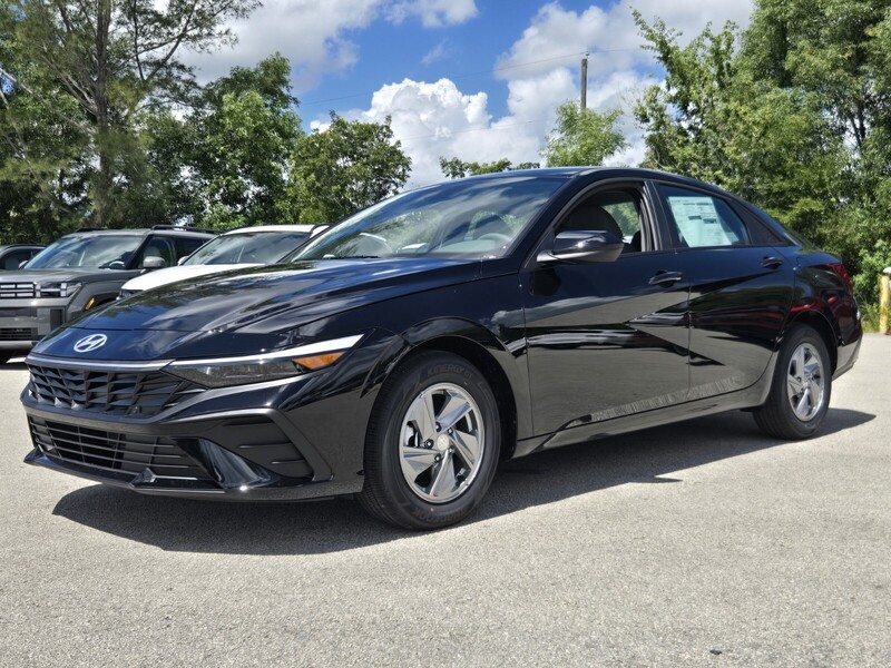 New 2026 HYUNDAI ELANTRA SE SEDAN in DAVIE, FLORIDA