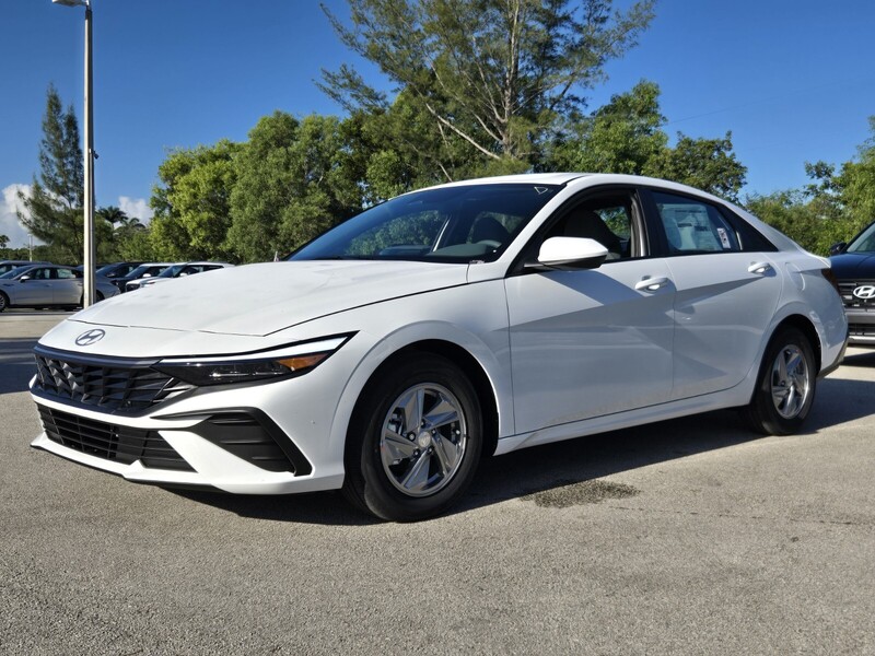 New 2026 HYUNDAI ELANTRA SE SEDAN in DAVIE, FLORIDA