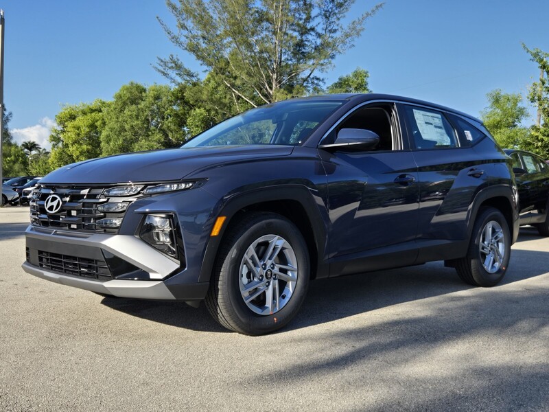 New 2026 HYUNDAI TUCSON SE FWD in DAVIE, FLORIDA