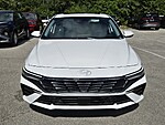 New 2026 HYUNDAI ELANTRA LIMITED SEDAN in DAVIE, FLORIDA (Photo 3)