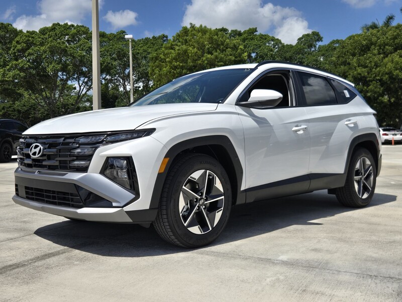 New 2026 HYUNDAI TUCSON SEL FWD in DAVIE, FLORIDA
