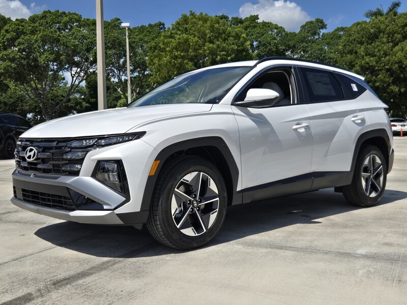 New 2026 HYUNDAI TUCSON SEL FWD in DAVIE, FLORIDA