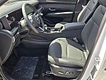 New 2026 HYUNDAI TUCSON SEL PREMIUM FWD in DAVIE, FLORIDA (Photo 5)
