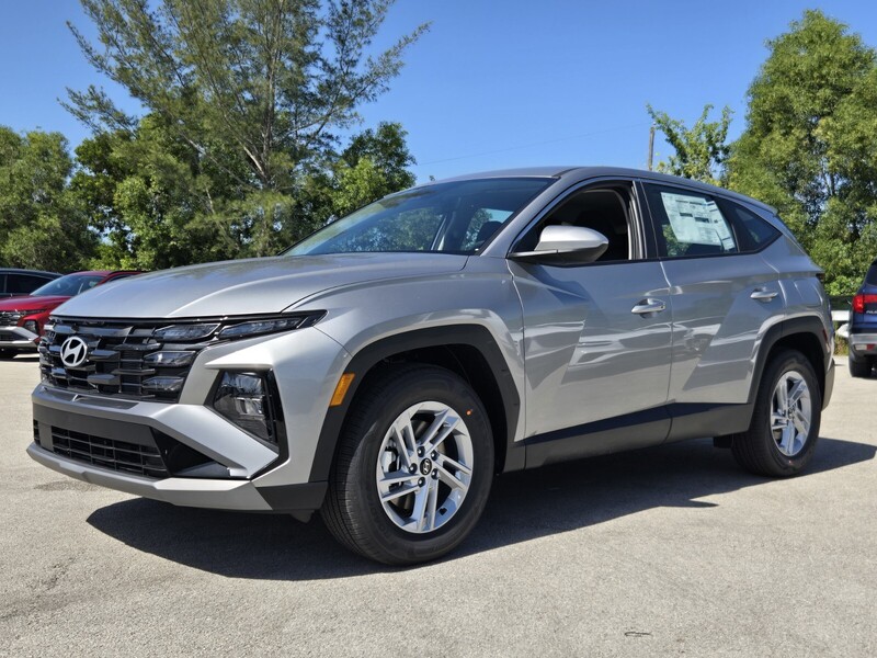 New 2026 HYUNDAI TUCSON SE FWD in DAVIE, FLORIDA