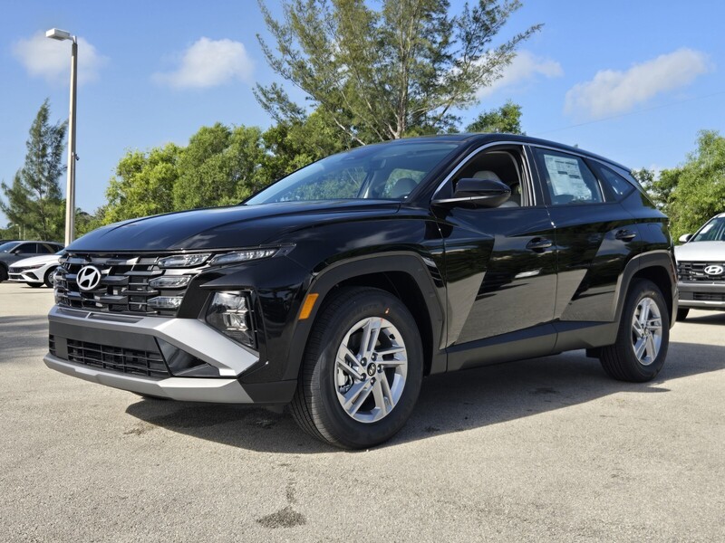 New 2026 HYUNDAI TUCSON SE FWD in DAVIE, FLORIDA