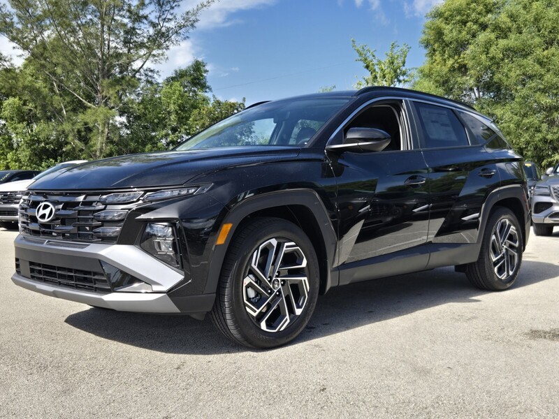 New 2026 HYUNDAI TUCSON SEL PLUS FWD in DAVIE, FLORIDA