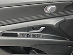 New 2026 HYUNDAI ELANTRA LIMITED SEDAN in DAVIE, FLORIDA (Photo 14)