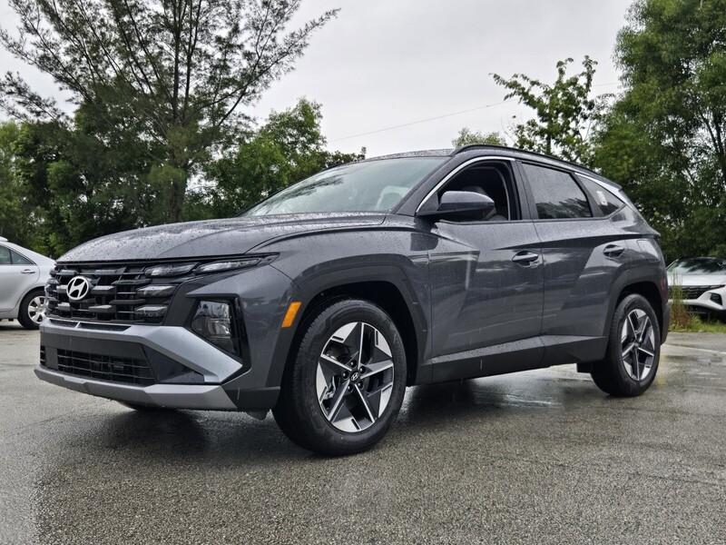 New 2026 HYUNDAI TUCSON HYBRID SEL FWD in DAVIE, FLORIDA