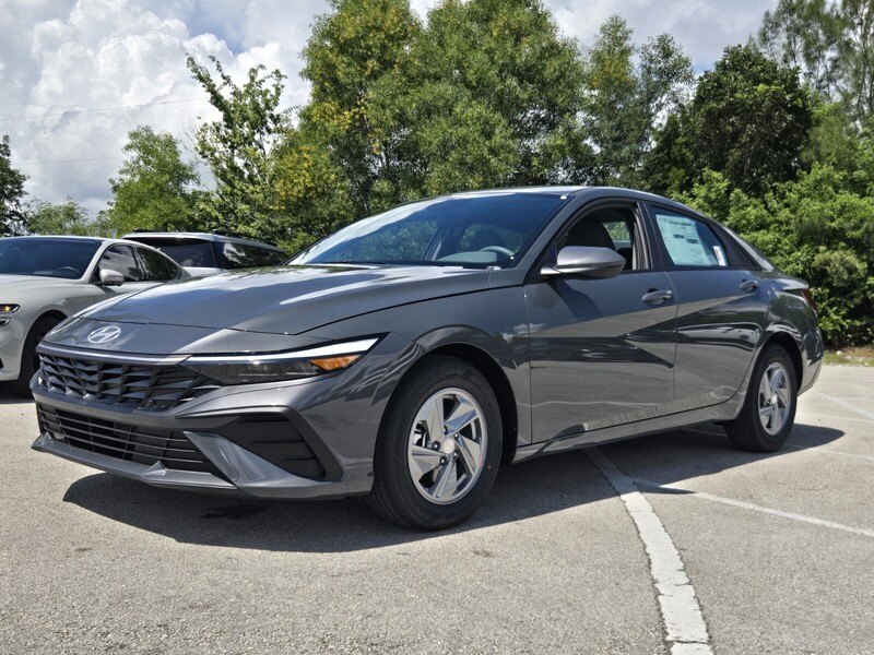 New 2026 HYUNDAI ELANTRA SE SEDAN in DAVIE, FLORIDA