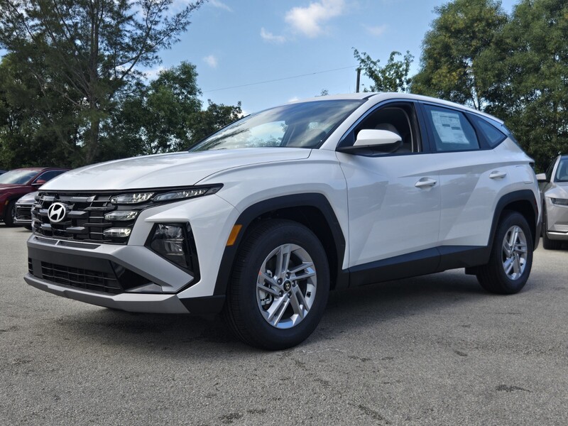 New 2026 HYUNDAI TUCSON SE FWD in DAVIE, FLORIDA