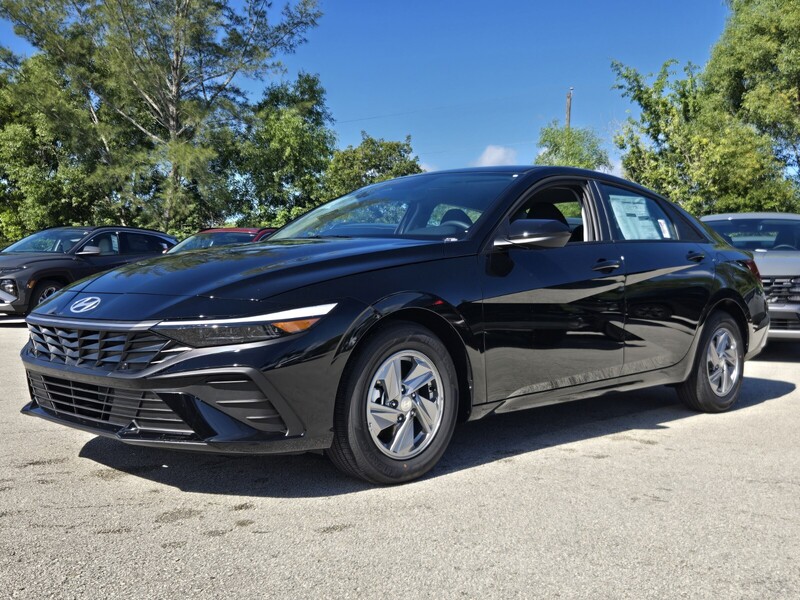 New 2026 HYUNDAI ELANTRA SE SEDAN in DAVIE, FLORIDA