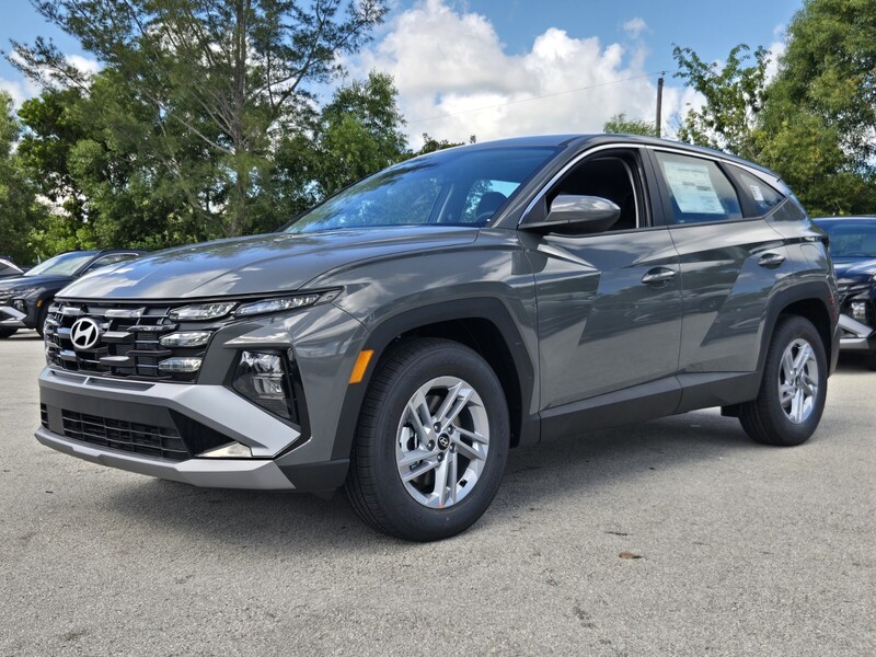 New 2026 HYUNDAI TUCSON SE FWD in DAVIE, FLORIDA