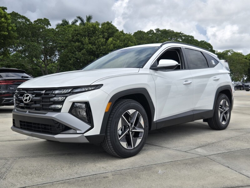 New 2026 HYUNDAI TUCSON SEL FWD in DAVIE, FLORIDA