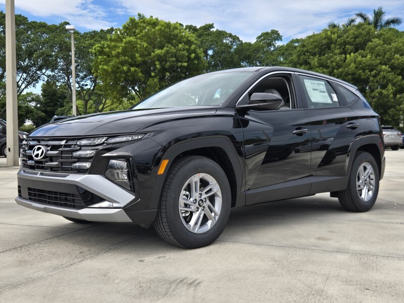 New 2026 HYUNDAI TUCSON SE FWD in DAVIE, FLORIDA