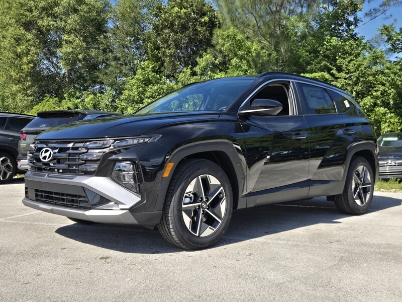 New 2026 HYUNDAI TUCSON SEL FWD in DAVIE, FLORIDA