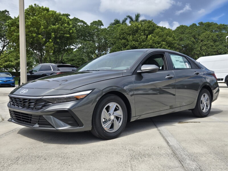 New 2026 HYUNDAI ELANTRA SE SEDAN in DAVIE, FLORIDA