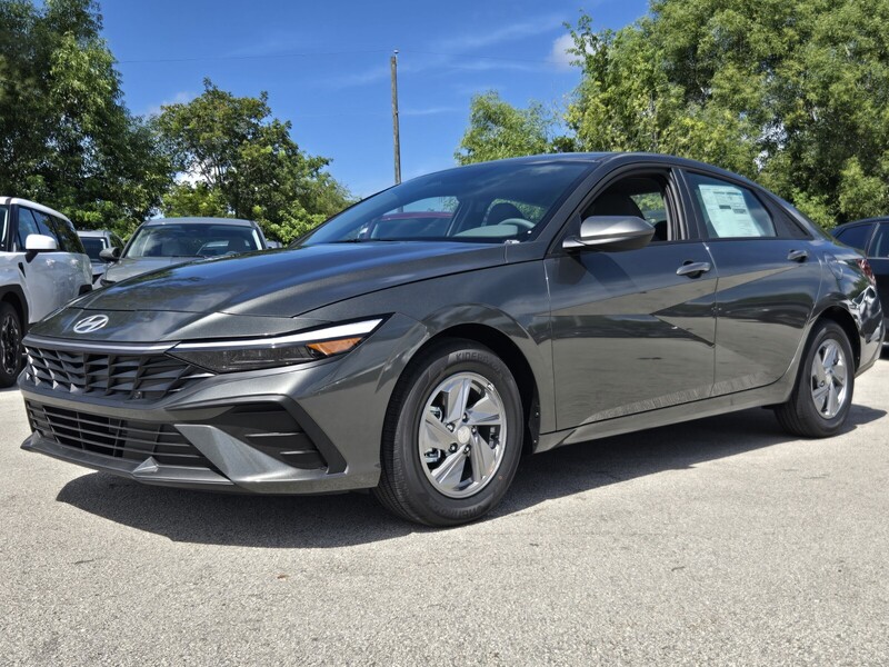 New 2026 HYUNDAI ELANTRA SE SEDAN in DAVIE, FLORIDA