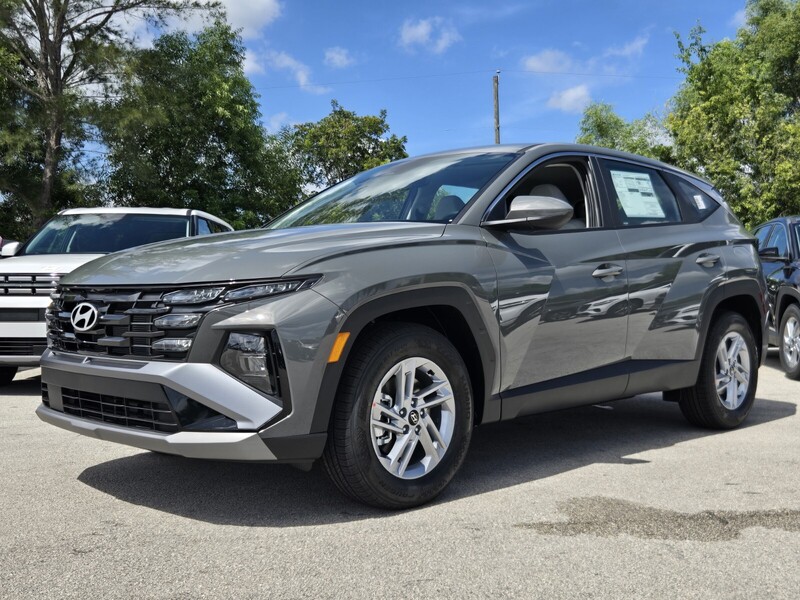 New 2026 HYUNDAI TUCSON SE FWD in DAVIE, FLORIDA