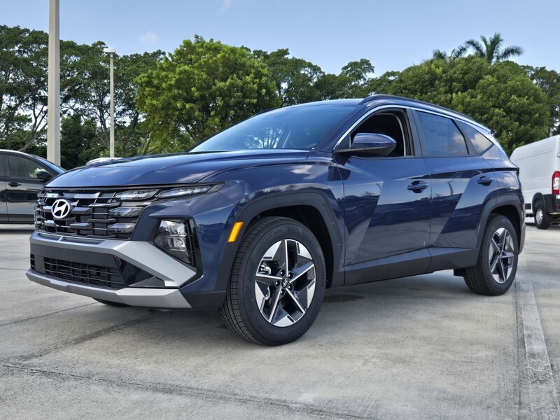 New 2026 HYUNDAI TUCSON SEL FWD in DAVIE, FLORIDA