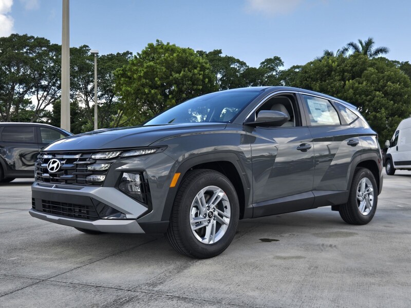 New 2026 HYUNDAI TUCSON SE FWD in DAVIE, FLORIDA
