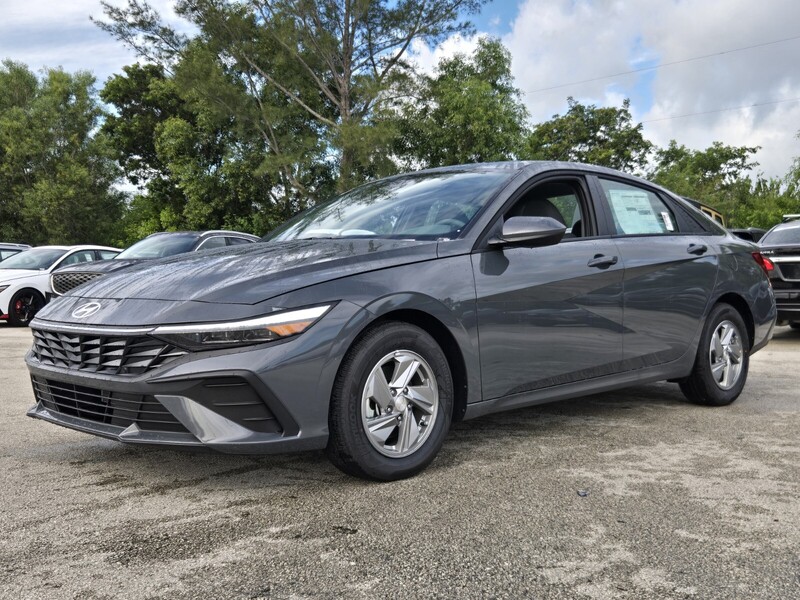 New 2026 HYUNDAI ELANTRA SE SEDAN in DAVIE, FLORIDA