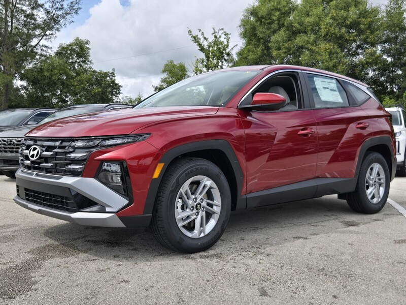 New 2026 HYUNDAI TUCSON SE FWD in DAVIE, FLORIDA