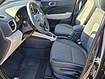 New 2026 HYUNDAI VENUE SEL FWD W/TWO-TONE ROOF in DAVIE, FLORIDA (Photo 5)