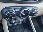 New 2026 HYUNDAI VENUE SEL FWD W/TWO-TONE ROOF in DAVIE, FLORIDA (Photo 8)