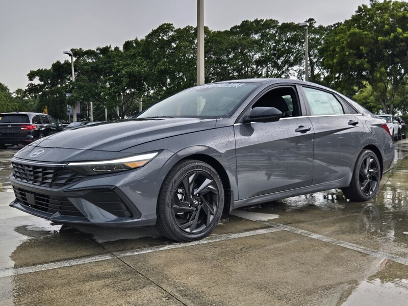 New 2026 HYUNDAI ELANTRA SEL Sport Premium Sedan in DAVIE, FLORIDA