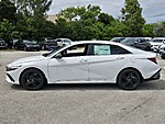 New 2026 HYUNDAI ELANTRA SEL SPORT PREMIUM SEDAN in DAVIE, FLORIDA (Photo 2)