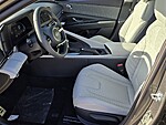New 2026 HYUNDAI ELANTRA SEL SPORT PLUS SEDAN in DAVIE, FLORIDA (Photo 5)