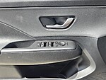 New 2027 HYUNDAI KONA SEL PREMIUM FWD in DAVIE, FLORIDA (Photo 15)