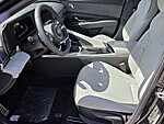 New 2026 HYUNDAI ELANTRA SEL SPORT PLUS SEDAN in DAVIE, FLORIDA (Photo 5)
