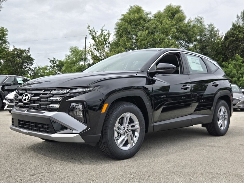 New 2026 HYUNDAI TUCSON SE FWD in DAVIE, FLORIDA