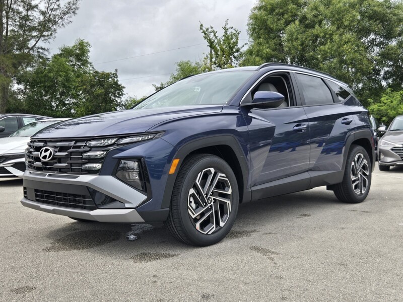 New 2026 HYUNDAI TUCSON SEL PLUS FWD in DAVIE, FLORIDA