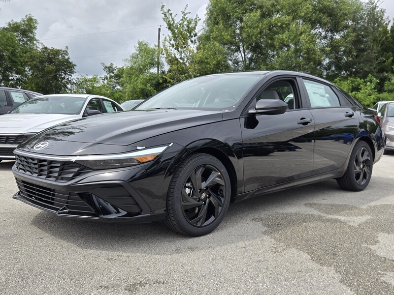 New 2026 HYUNDAI ELANTRA SEL Sport Plus Sedan in DAVIE, FLORIDA