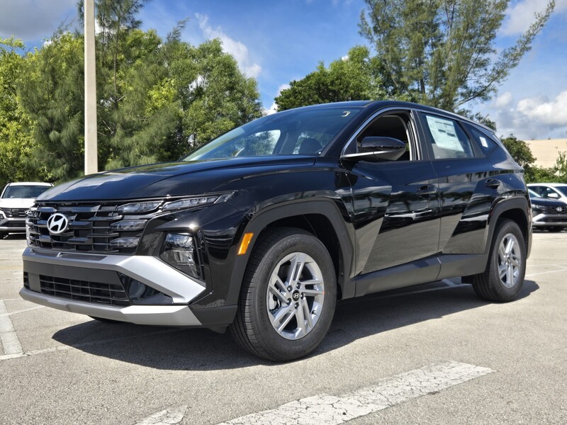 New 2026 HYUNDAI TUCSON SE FWD in DAVIE, FLORIDA