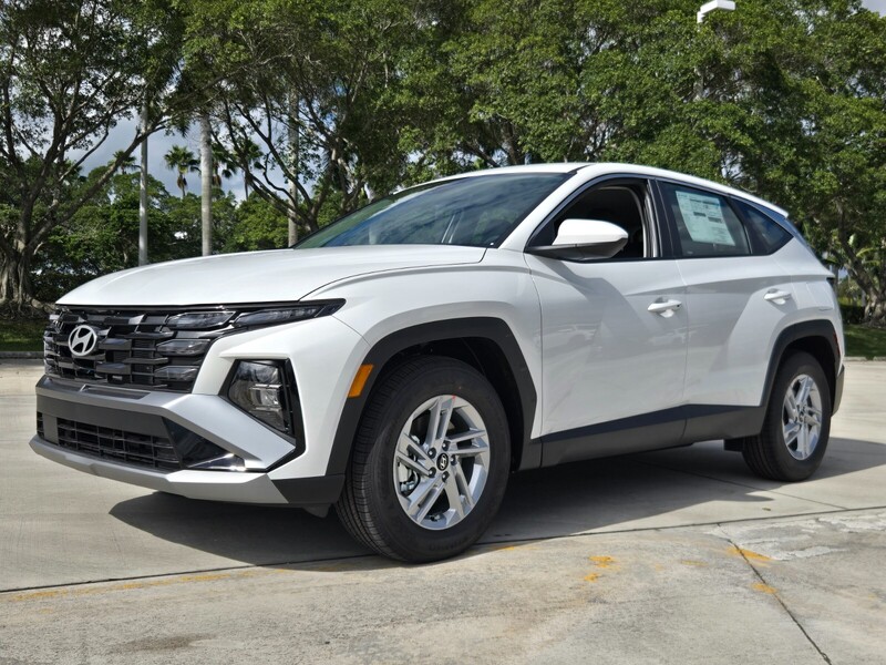 New 2026 HYUNDAI TUCSON SE FWD in DAVIE, FLORIDA