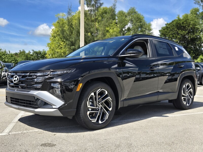 New 2026 HYUNDAI TUCSON SEL PLUS FWD in DAVIE, FLORIDA