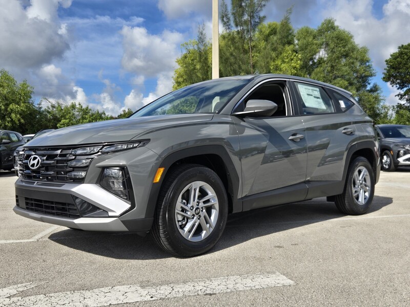 New 2026 HYUNDAI TUCSON SE FWD in DAVIE, FLORIDA