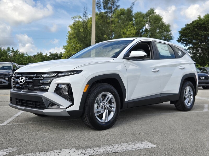 New 2026 HYUNDAI TUCSON SE FWD in DAVIE, FLORIDA