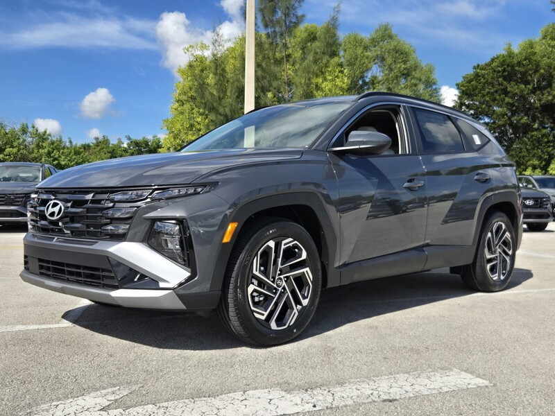 New 2026 HYUNDAI TUCSON SEL PLUS FWD in DAVIE, FLORIDA