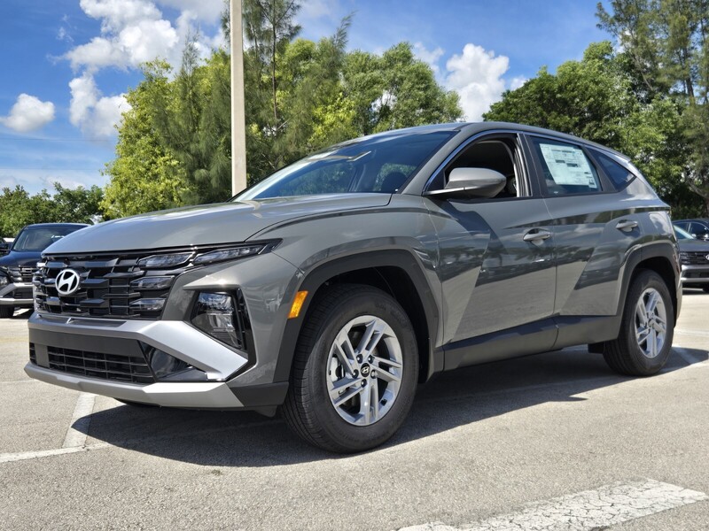 New 2026 HYUNDAI TUCSON SE FWD in DAVIE, FLORIDA