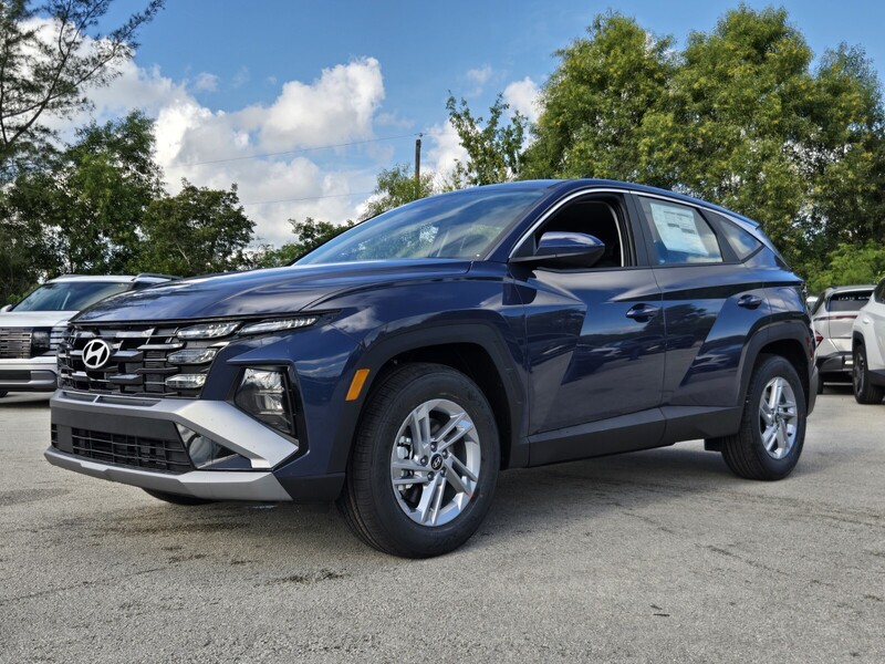 New 2026 HYUNDAI TUCSON SE FWD in DAVIE, FLORIDA