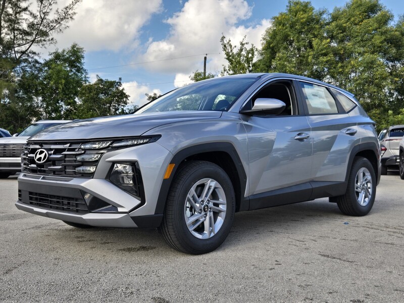 New 2026 HYUNDAI TUCSON SE FWD in DAVIE, FLORIDA