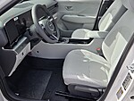 New 2027 HYUNDAI KONA SE FWD in DAVIE, FLORIDA (Photo 5)